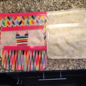 Set of Colorful Reusable Zip Pouches - Multicolor